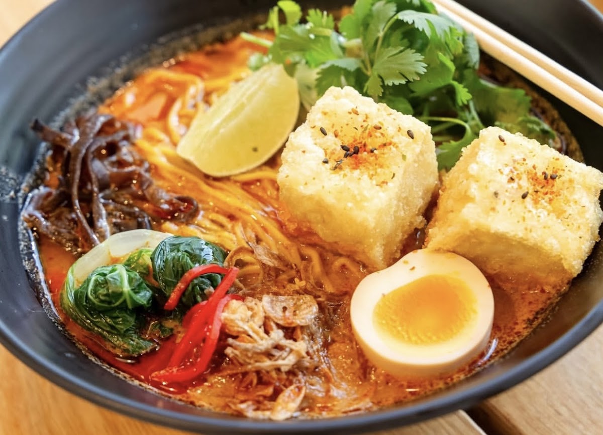 Dashi Ramen Photos 2